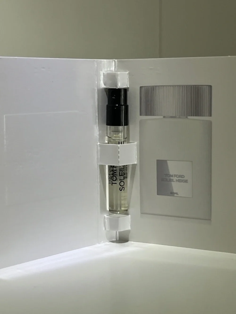 TOM FORD SOLEIL NEIGE SAMPLE SPRAYS-NEW
